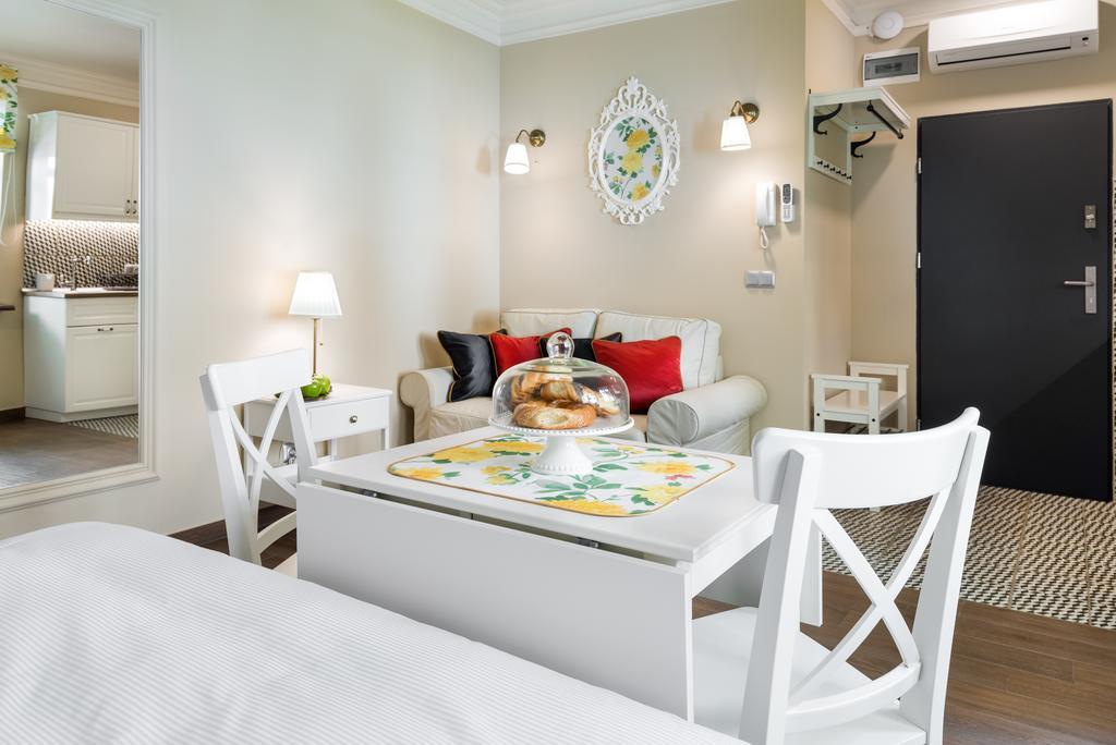 P&J Luxury Apartments クラクフ エクステリア 写真