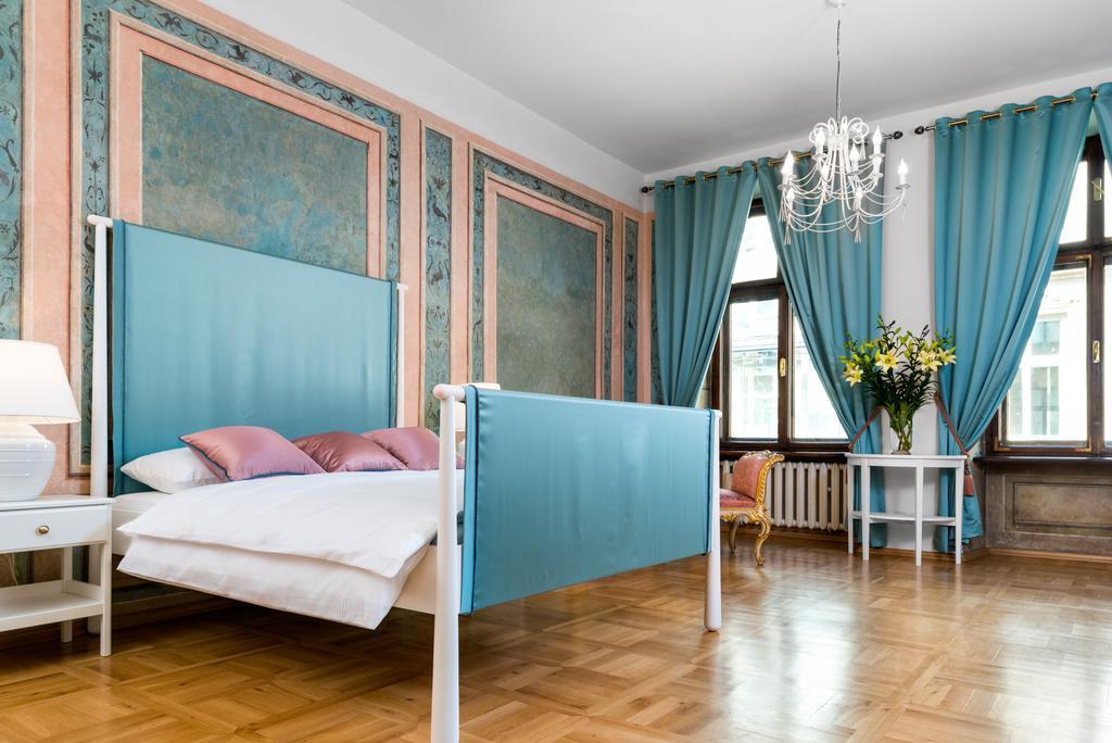 P&J Luxury Apartments クラクフ エクステリア 写真
