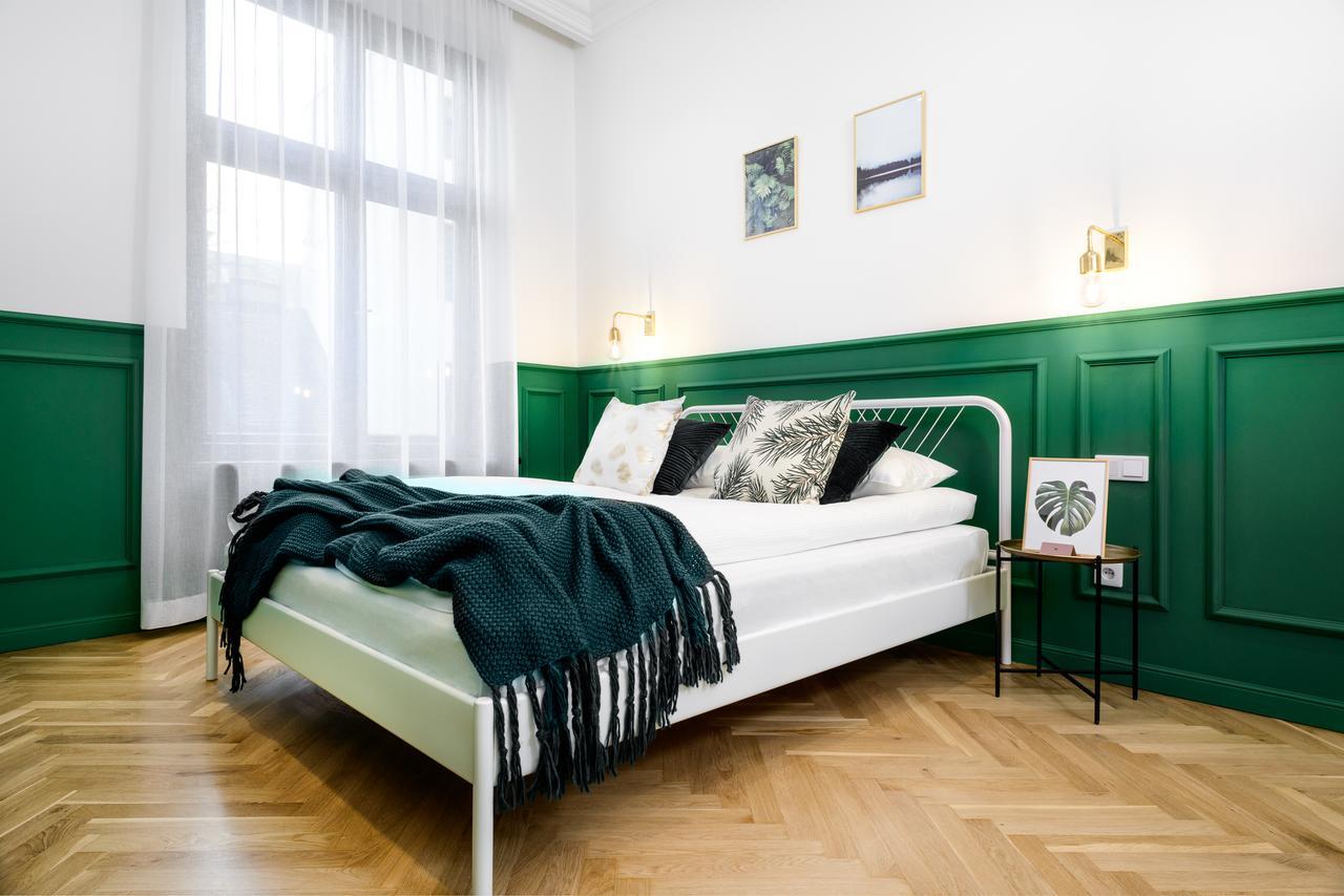 P&J Luxury Apartments クラクフ エクステリア 写真