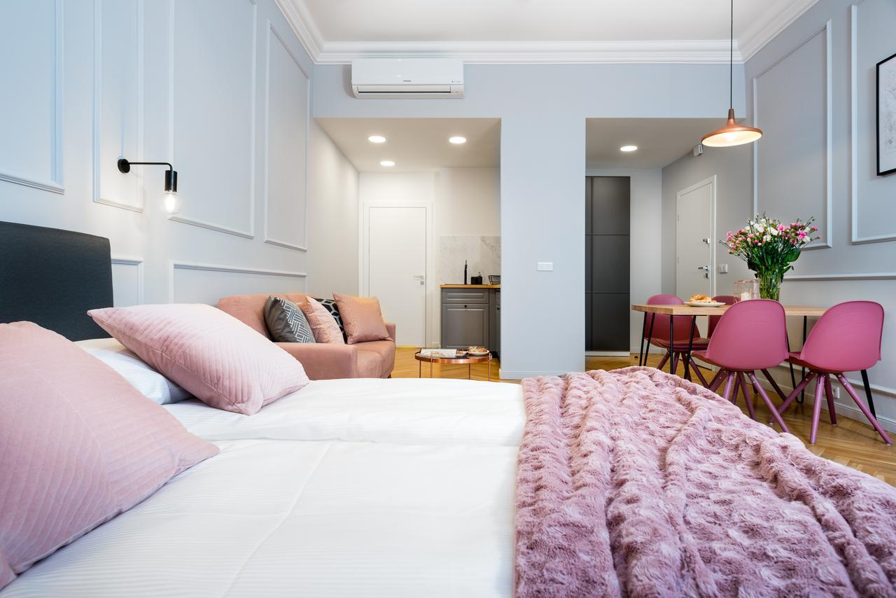 P&J Luxury Apartments クラクフ エクステリア 写真