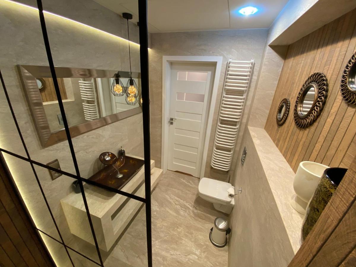 P&J Luxury Apartments クラクフ エクステリア 写真