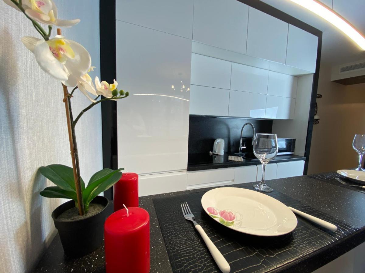 P&J Luxury Apartments クラクフ エクステリア 写真